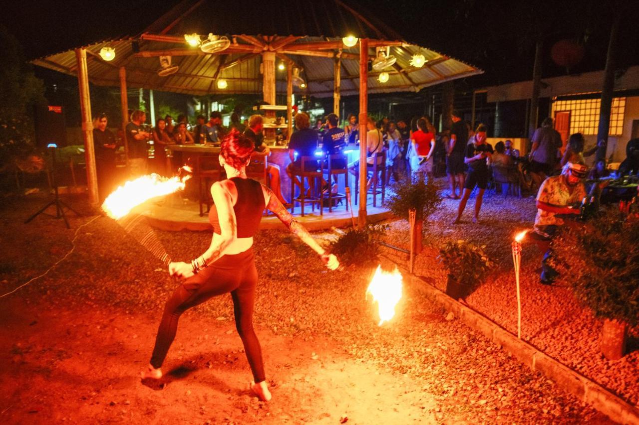 Escape Divers - Jungle Hostel And Dive Centre Ko Tao Luaran gambar